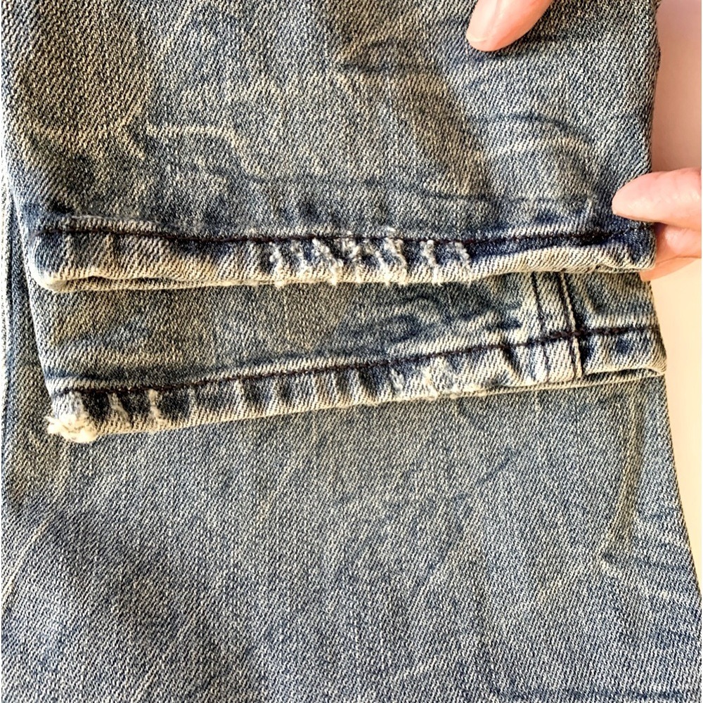 PacSun Jeans. Rips by thighs and knees. Distressed. Five pockets 30L X 3… - Picture 3 of 12